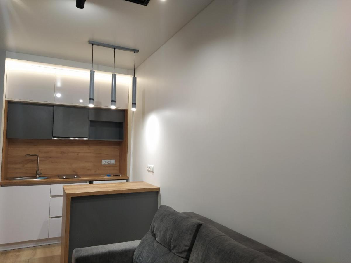 Vip Apartments On Avalon Lviv Bagian luar foto