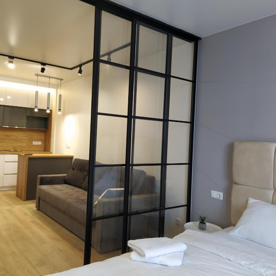 Vip Apartments On Avalon Lviv Bagian luar foto